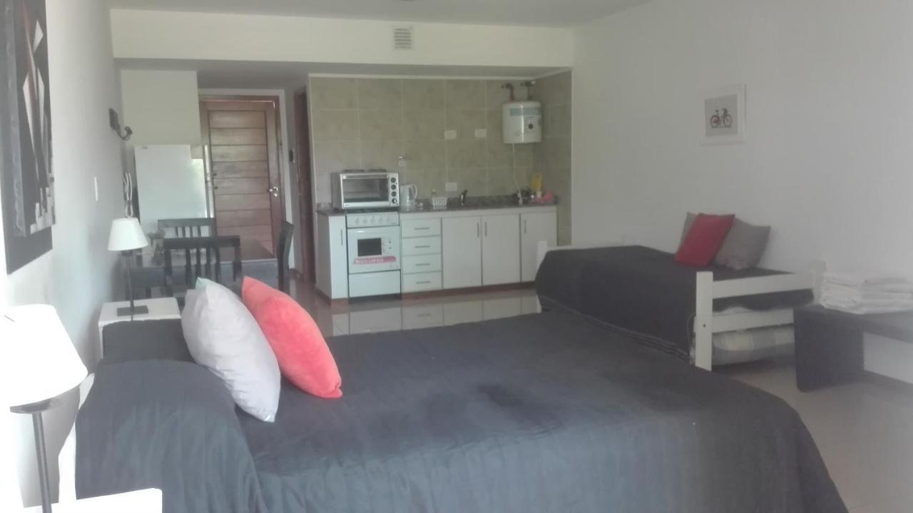 Apartamentos Laguna De Navarro Bagian luar foto