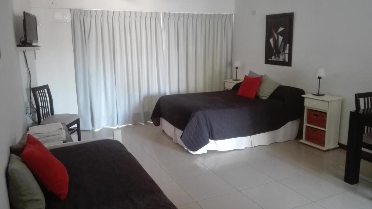 Apartamentos Laguna De Navarro Bagian luar foto