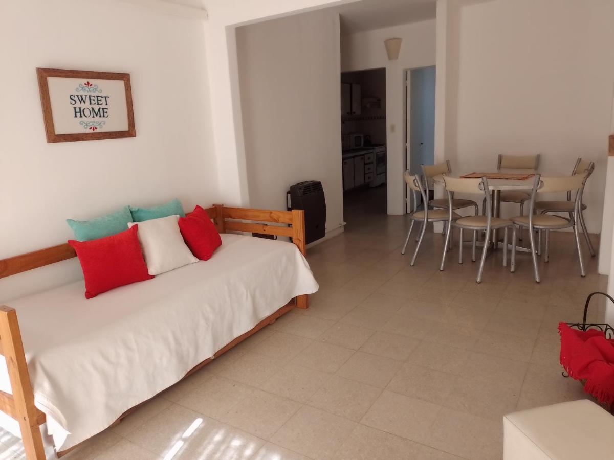Apartamentos Laguna De Navarro Bagian luar foto
